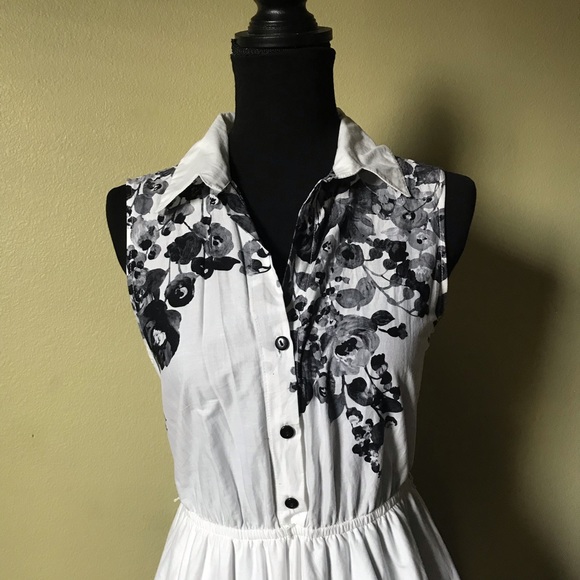 “PINUP” DRESS - Picture 2 of 5